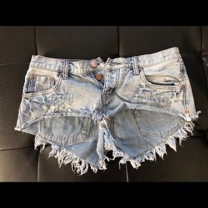 One Teaspoon Bonitas Low Waist Denim Shorts